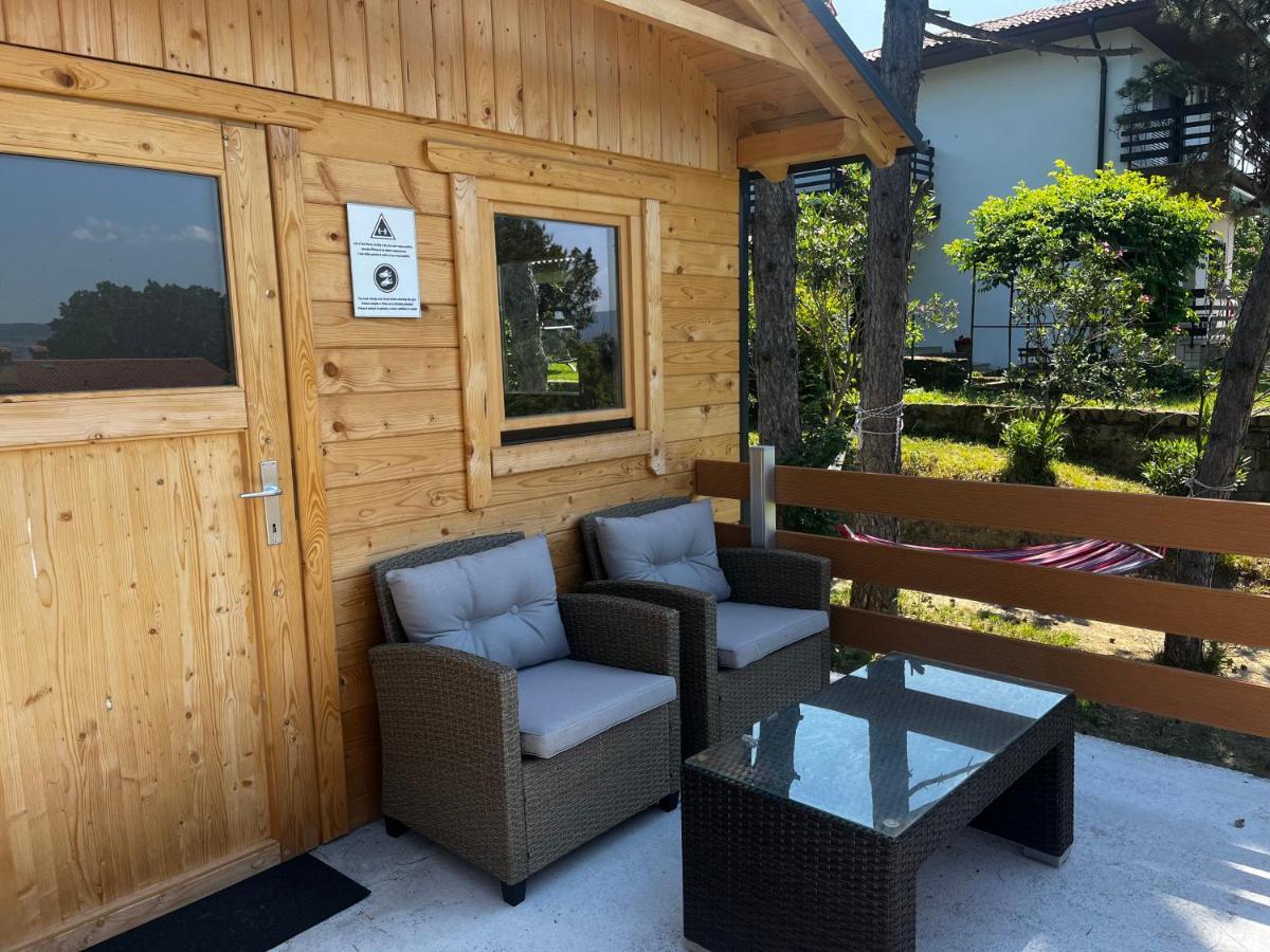 Active Chillax Oasis Apartments Ankaran Eksteriør billede